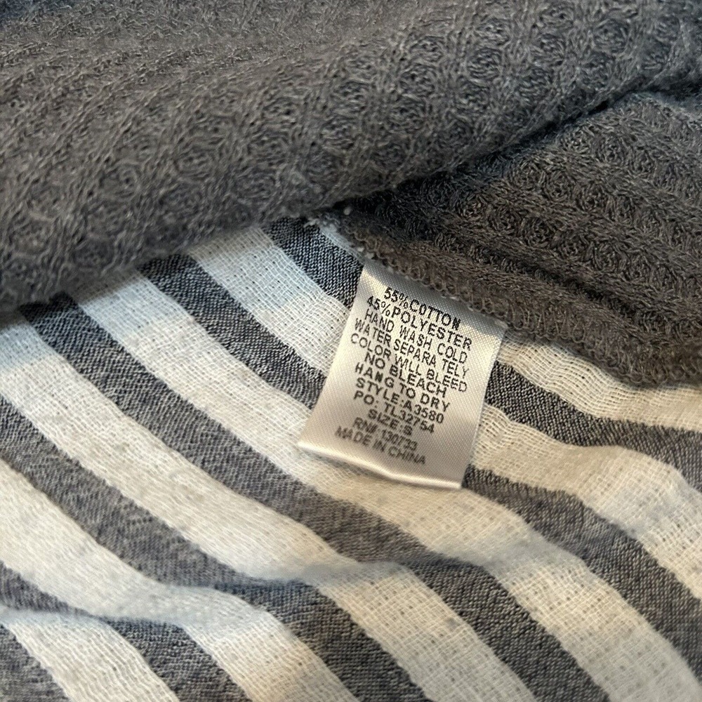 Umgee Peasant Top Waffle Knit Cowl Neck Gray Women's Size Small - Picture 6 of 6